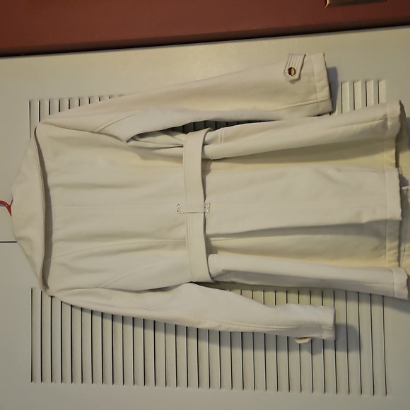 Anne Klein Cream Trench Coat with Gold Details - Picture 2 of 3